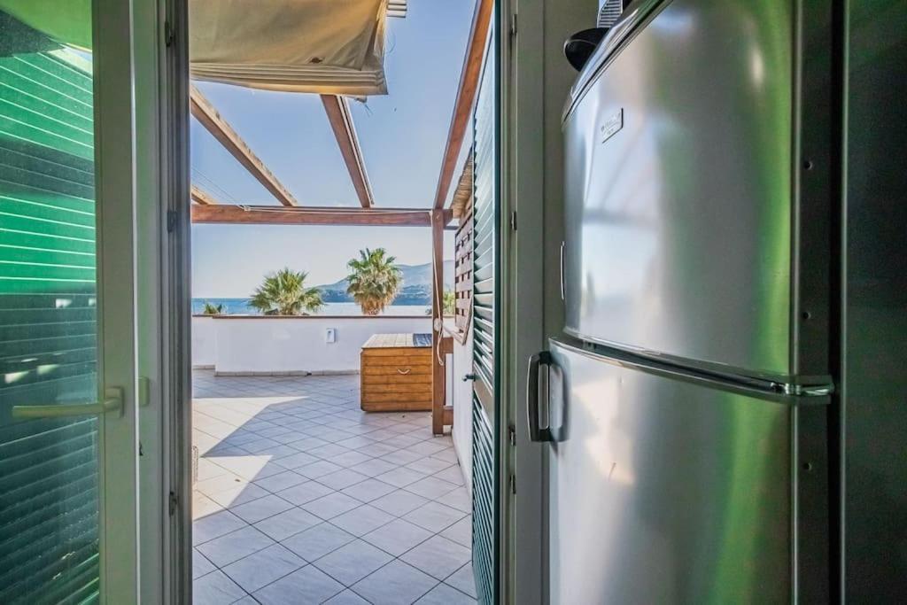 La Terrazza Sul Mare Apartment *