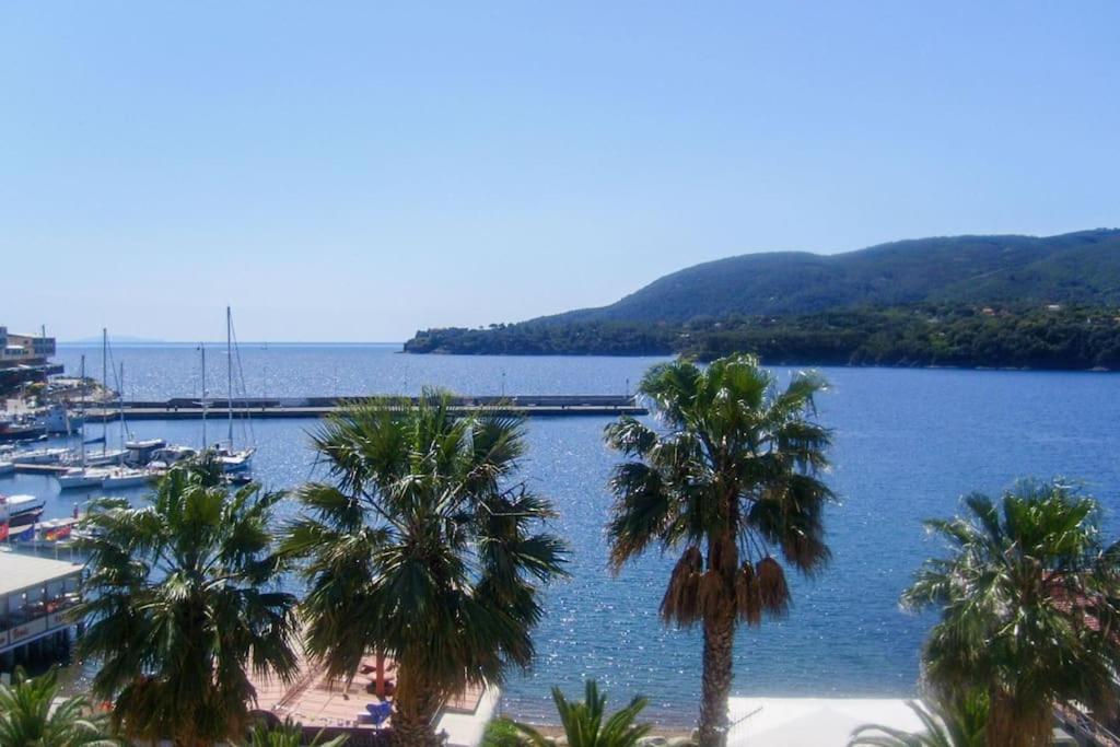Apartment La Terrazza Sul Mare Porto Azzurro