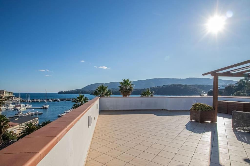 Apartment La Terrazza Sul Mare *