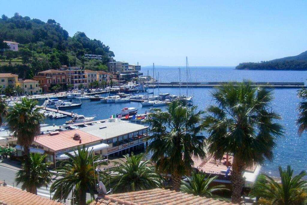Apartment La Terrazza Sul Mare Porto Azzurro
