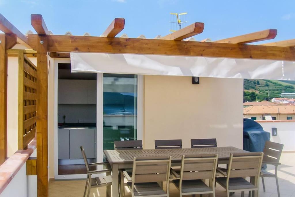 La Terrazza Sul Mare Apartment Porto Azzurro